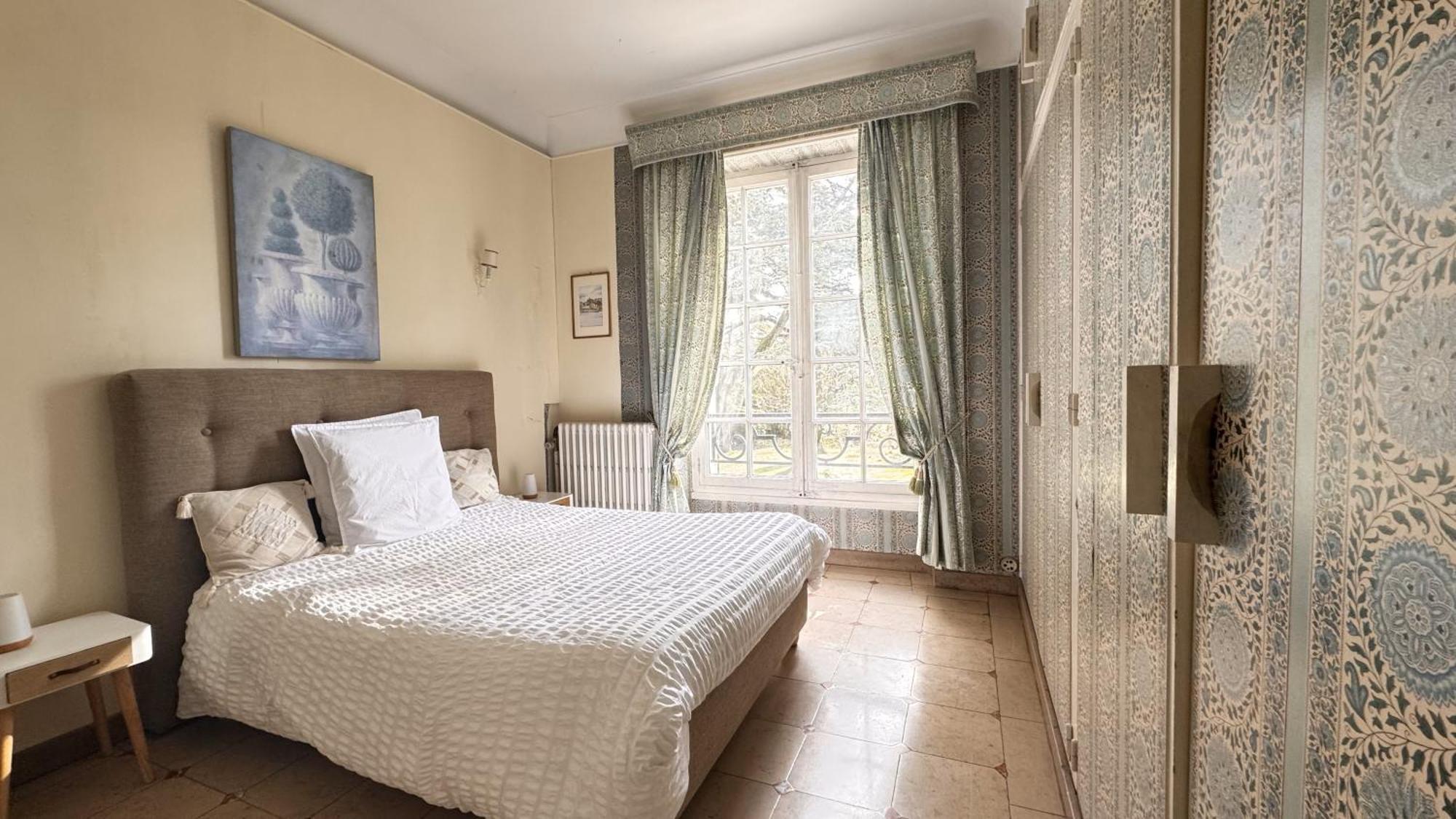 Chambre d'hôtes le Parc Labruguière Chambre photo